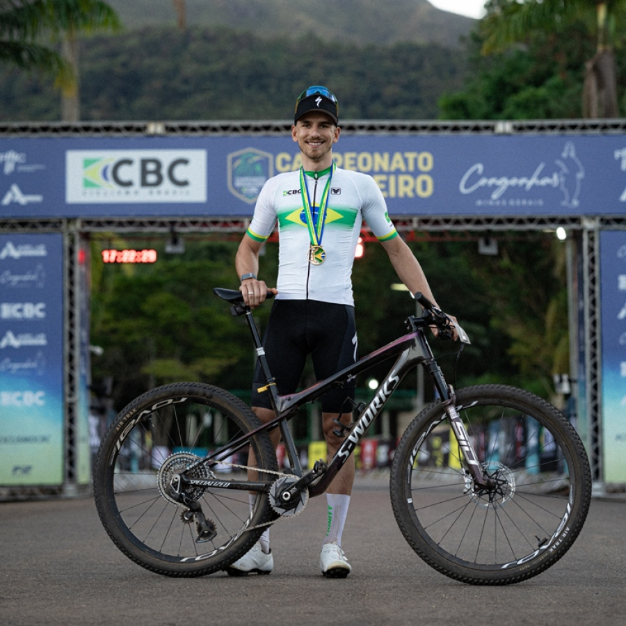 Medianeirense Alex Malacarne é Campeão Brasileiro de Mountain Bike