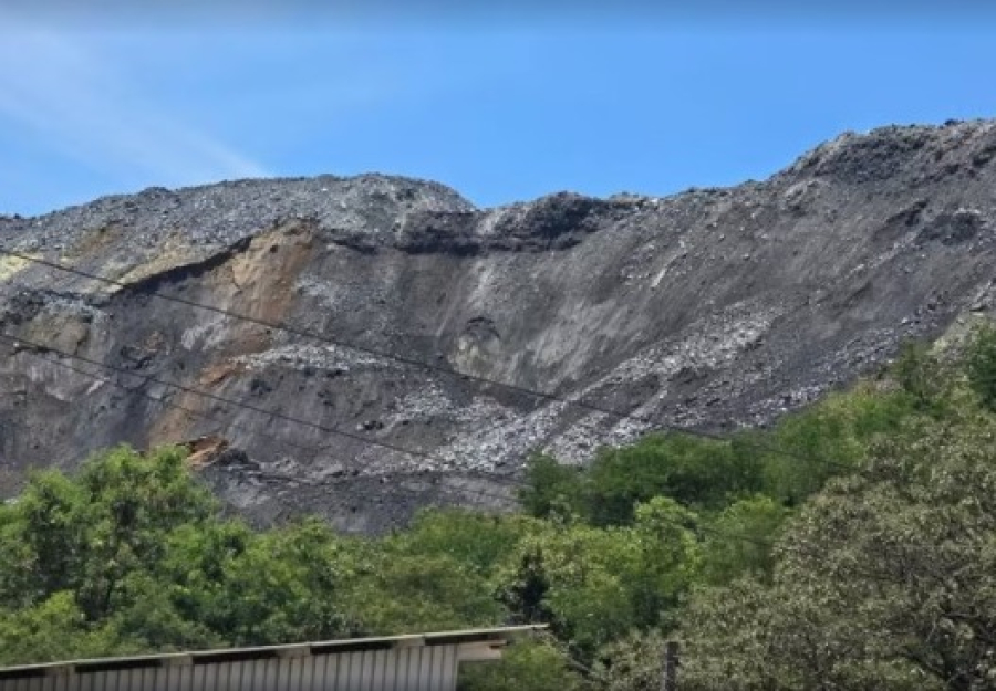 Sem regras federais de fiscalização, pilhas de rejeito de mineração substituem barragens e avançam pelo país