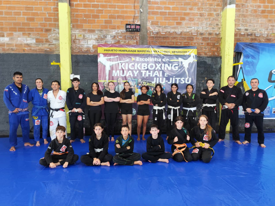 Escola de Artes Marciais promove grande encontro mensal de Jiu-Jitsu no Bairro Floresta
