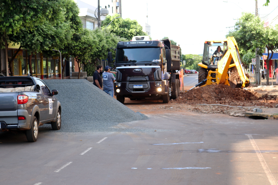 Governo Municipal inicia obra de requalificação da Rua Farroupilha e trajeto tem pontos de interdição