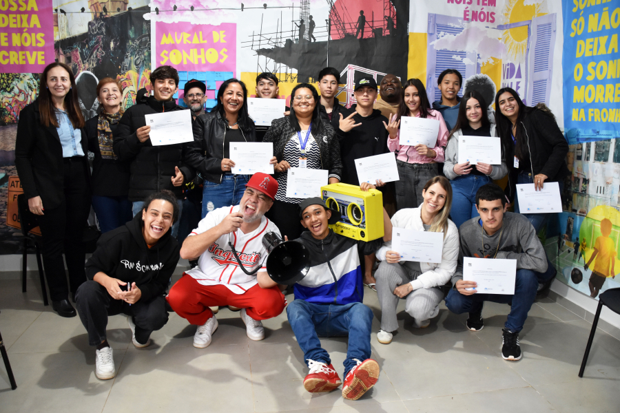 Oficina de RAP transforma rimas em cidadania para adolescentes atendidos pela rede socioassistencial 