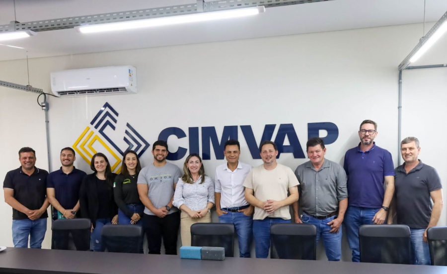 Medianeira participa de visita técnica para conhecer modelo de gestão de resíduos sólidos